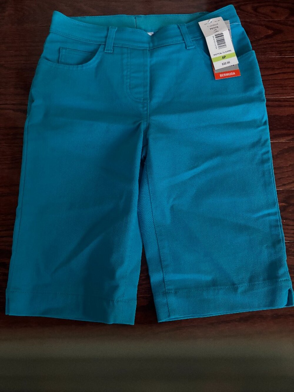 Allison Daley Petite Bermuda Shorts NWT Turquoise Blue Size 4P Stretch Summer
